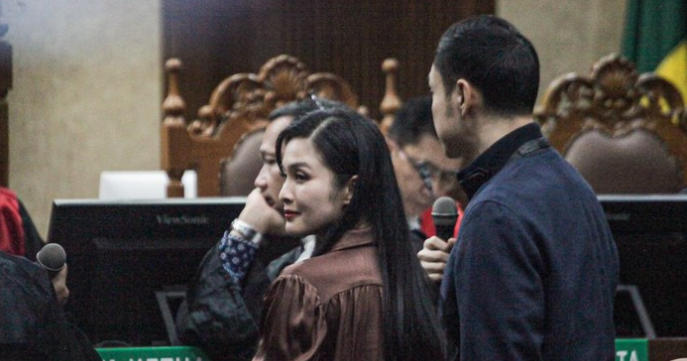 Tangis Harvey Moeis Bicara Sandra Dewi hingga Pesan ke Anak: Papa Bukan Koruptor